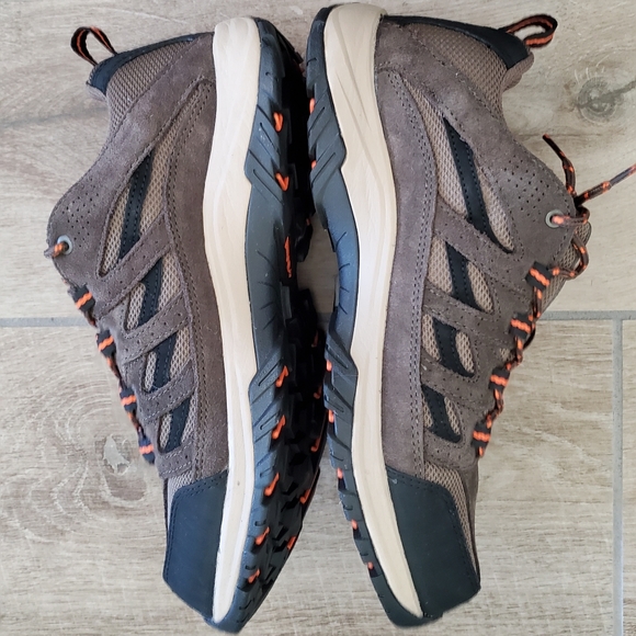 🆕️ Columbia Crestwood - Picture 13 of 14